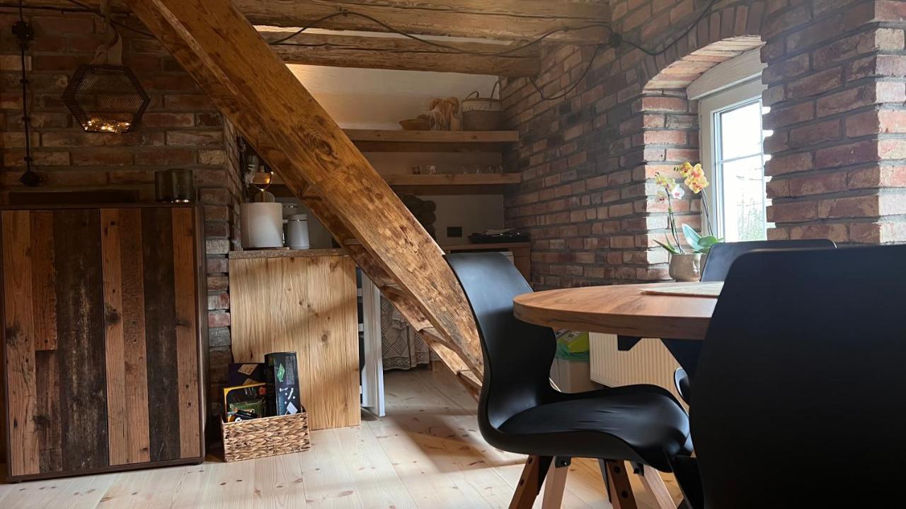 Apartamenty 3 Pory Roku Komarno Exterior photo
